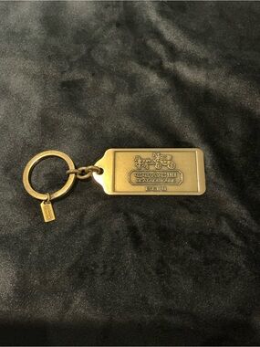 Coach Gold-Tone Leatherware Large Tag Key Ring